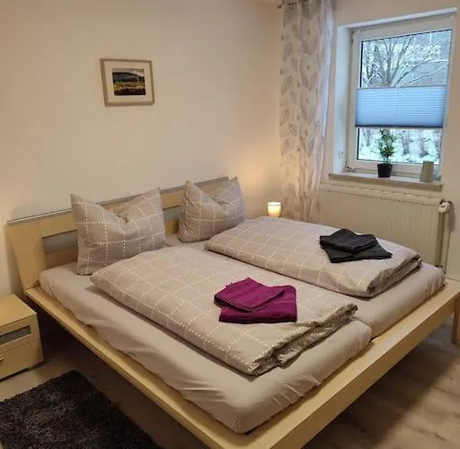 Erz-zeit * آنابرغ-بوخهولتس